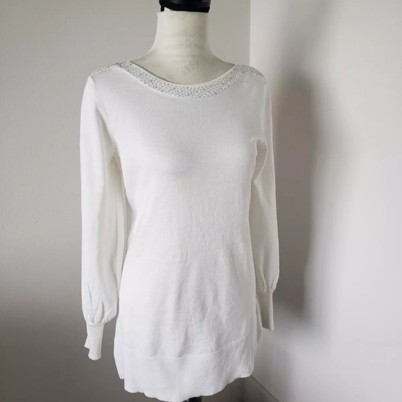 🔥cable and gauge ivory knit long sleeves sweater size medium🔥 - Picture 2 of 9